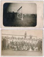 10 db RÉGI 1900-as évek eleji fotó képeslap beazonosítatlan labdarúgó csapatokkal, focisták / 10 pre...