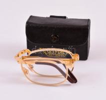 Összecsukható 2 dioptriás, kristályüveges, aranyozott  szemüveg, bőr tokban