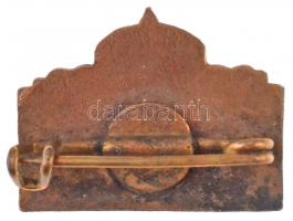 Olaszország DN Zománcozott, jelzett Br olimpiai részvételi jelvény (16,5x20,5mm) T:2 / Italy ND Enam...