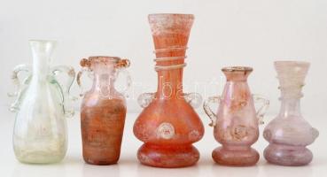 Dekoratív vázák, egyik jelzett (Murano), csorba nélkül, m:12-19 cm, összesen:5 db