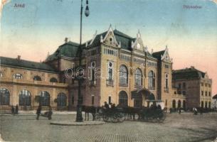 1917 Arad, Vasútállomás, pályaudvar, konflisok, lovaskocsik / railway station, horse-drawn carriages (kopott sarkak / worn corners)