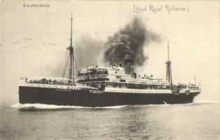 Lloyd Royal Hollandais, SS Zeelandia / Australian cargo and passenger steamship (served as a troopship in both World War I and World War II)