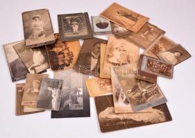 cca 1880-1910 27 db keményhátú kabinetfotó és vizitkártya