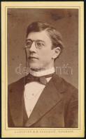 cca 1870 Berkes Imre Temesvár kegyesrendi főgymnásiumi tanár vizitkártya méretű fényképe