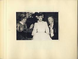 Magyar színészképek (11db) köztük társasképek, kis emlékfüzetben