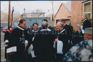 cca 1992 A Szuverén Máltai lovagrend magyar tagjai: Osváth György Szentkereszty, Balla, Szabadhegy, Schell, Besennyey, Jeszenszky, 9x12 cm