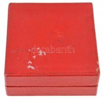 ~1970. "A Szocialista Kultúráért" zománcozott fém kitüntetés tokban T:2