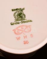 2 db tejkiöntő, matricás, jelzettek (Bohemia, Victoria), apró kopásokkal, különböző méretben