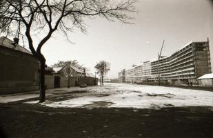 cca 1978 Kecskemét, várostörténeti szempontból érdekes felvételek, 95 db vintage negatív, tároló tas...