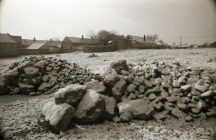 cca 1978 Kecskemét, várostörténeti szempontból érdekes felvételek, 95 db vintage negatív, tároló tas...