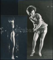 cca 1978 Szolidan erotikus felvételek vegyes tétele, 8 db vintage fotó, 9x12 cm és 24x17 cm között