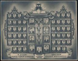 1947 Budapest, Klauzál Gábor Gimnázium tanárai és végzett hallgatói, kistabló nevesített portrékkal, 17,5x22 cm