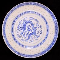 6 db kékfestéses kínai porcelán tányér, jelzettek, kopásokkal, d: 22,5 cm