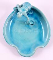 Zsolnay vizet merő lány, alapmázas, jelzés nélkül, hibátlan, m:10 cm, 14×15 cm