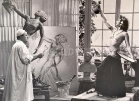 cca 1938 Jávor Pál színész szobrászművész szerepében, vintage fotó, 21,5x27,5 cm