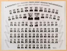 1940 Budapest, Szent Benedek Reálgimnázium tanárai és végzett tanulói, kistabló nevesített portrékkal, 17x22,5 cm, karton 25x33 cm