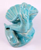 Zsolnay kagylót tartó női akt, alapmázas, jelzés nélkül, apró kopás nyomokkal, m:12 cm