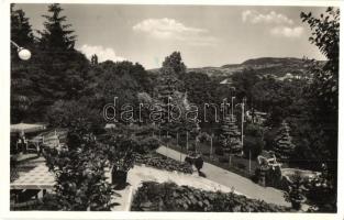 12 db RÉGI magyar városképes lap; Budakeszi, Makkosmária, Máriaremete / 12 pre-1945 Hungarian town-v...