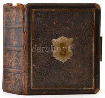 cca 1870 Régi bőrkötéses fotóalbum, 50 db keményhátú fotóval, erdélyi műtermekből, 10×6 cm