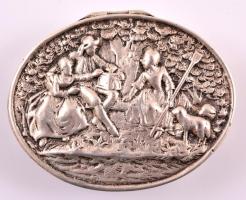 Ezüst(Ag) erdei jelenettel díszített, virágmintás szelence, jelzett, 6×5×1,5 cm, nettó: 50,9g