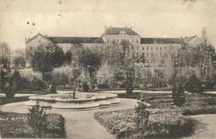 1912 Nagyszeben, Hermannstadt, Sibiu; Erlenpark und k.u.k. Garnison-Spital / Osztrák-magyar helyőrségi kórház. Kiadja Karl Graef / Austro-Hungarian garrison hospital (felületi sérülés / surface damage)