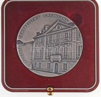 Lengyelország DN "Maria Curie 1867-1934" ezüstözött Br emlékérem dísztokban (61mm) T:1-
P...