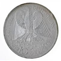 NSZK 1987G 10M Ag "Európai Közösség" T:1-
FRG 1987G 10 Mark Ag "30 Years of European...