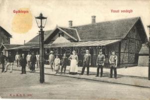 1908 Gyékényes, Vasúti vendéglő a vasútállomás mellett, vasutasok, létra. Kiadja Weisz (kis szakadás / small tear)