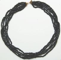 Régi üveggyöngy nyaklánc