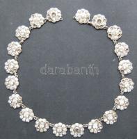 Dekoratív női nyaklánc, hiányos