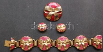 Dekoratív női karkötő, hozzávaló klipsz fülbevalóval és brossal