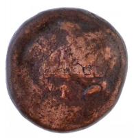 Boszporosz Kr. e. ~IV-III. század Bronzpénz (3,42g) T:3
Bosporos ~4th-3rd century BC Bronze coin (3...