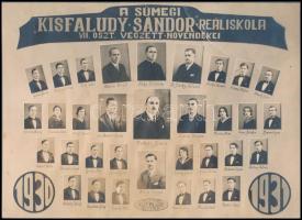 1931 A sümegi Kisfaludy Sándor Reáliskola VIII. oszt. végzett növendékei, tablófotó, felületén törésnyomokkal, 19×24 cm