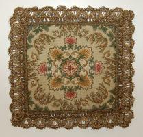 Cca. századeleje kisméretű gobelin asztalterítő, jó állapotban