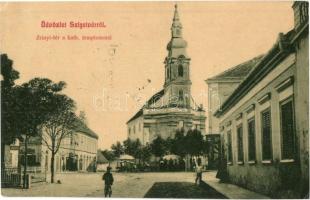 1910 Szigetvár, Zrínyi tér, Római katolikus templom, üzletek, piaci árusok. W. L. (?) 2631. Kiadja a Corvina (EK)