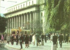 11 db modern magyar és külföldi villamos, mozdony, vasút motívumlap / 11 modern Hungarian and Europe...