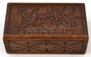 Tátra emlék faragott fa ládika havasi gyopárral 11x6x4 cm