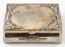 Díszített, ékszertartó doboz, 9×6×2,5 cm