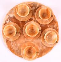 Dekoratív alabástrom készlet: kínálótál, csésze+alj, összesen 7 db, apró kopásokkal