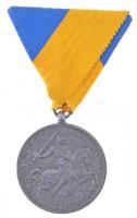 1941. Délvidéki Emlékérem cink emlékérem mellszalaggal. Szign.: BERÁN L. T:1- Hungary 1941. Commemorative Medal for the Return of Southern Hungary zinc medal ribbon. Sign.:BERÁN L. C:AU NMK 429.
