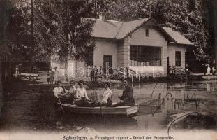 1909 Szászrégen, Reghin; Városliget, csónakázók / park with people in a boat