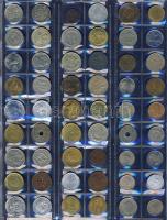 Jó hagyatéktétel egész világ, régi és új, néhány ezüsttel 287 db kevés duplával, albumlapokon