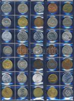 Jó hagyatéktétel egész világ, régi és új, 209 db kevés duplával, albumlapokon