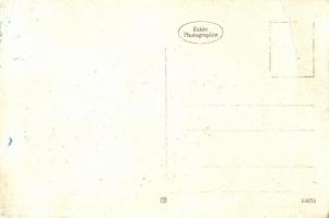 Magyar junior Dinamo (?) vívócsapat, csoportkép / Group photo of the Hungarian junior fencing team (...