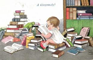 24 db RÉGI motívumlap, sok humoros / 24 pre-1945 motive postcards with many humour