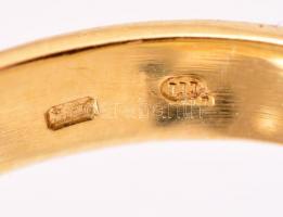 Arany(Au) 14K gyűrű, holdkővel, jelzett, méret: 59, bruttó: 9,5 g