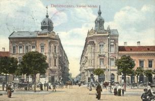 1911 Debrecen, Városi bérház, üzletek, lovaskocsik. Kiadja Szent-Királyi és Nagy (Rb)