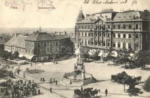 1913 Pécs, Széchenyi tér, Takarékpénztár, piaci árusok, Szentháromság szobor, Kohn, Tauszig Ármin üzlete (EK)