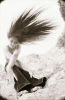 cca 1978 Hajasbaba, szolidan erotikus felvételek, 21 db vintage negatív, 24x36 mm