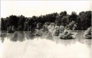 1970 Szeged és Mártély, Árvíz - 9 db modern fotó / 9 modern photos of the flood (non PC)